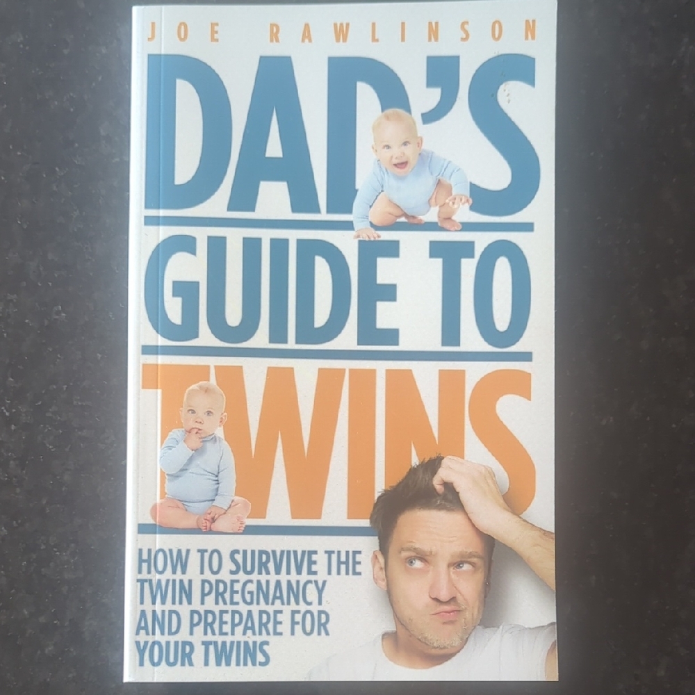 Dad's Guide to Twins Book by Joe Rawlinson